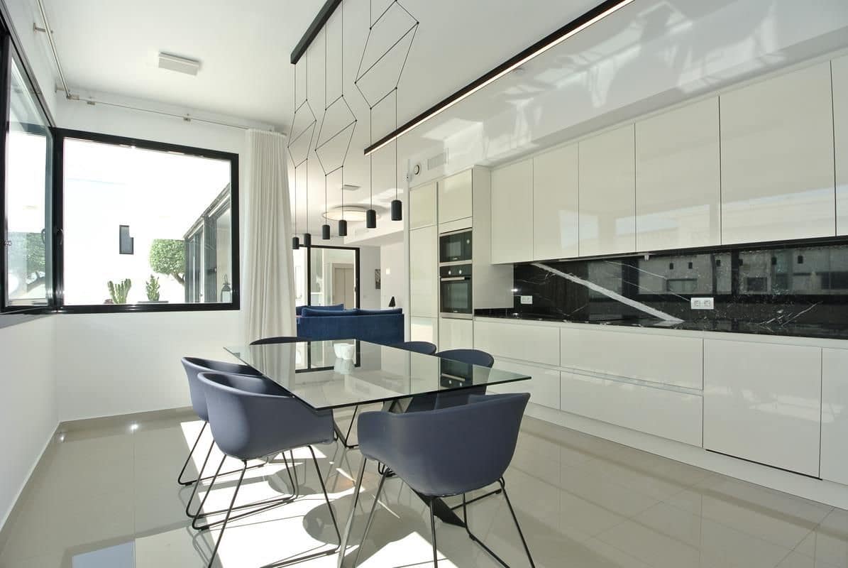 4 soverom Villa til salgs i San Fulgencio med svømmebasseng garasje - € 749 000 (Ref: 8306830)