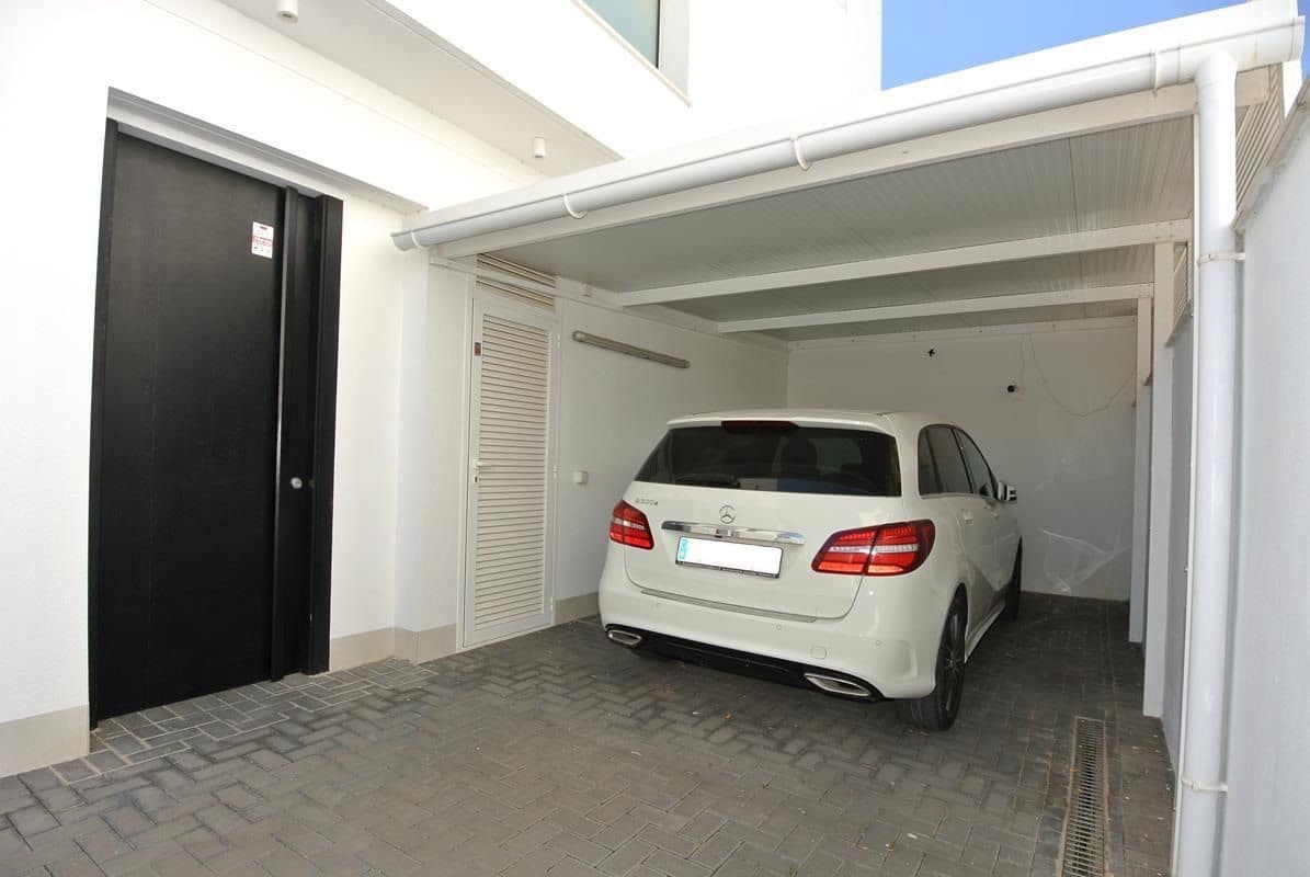 4 soverom Villa til salgs i San Fulgencio med svømmebasseng garasje - € 749 000 (Ref: 8306830)