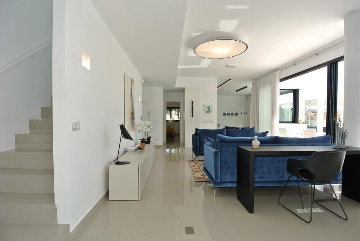 4 soverom Villa til salgs i San Fulgencio med svømmebasseng garasje - € 749 000 (Ref: 8306830)