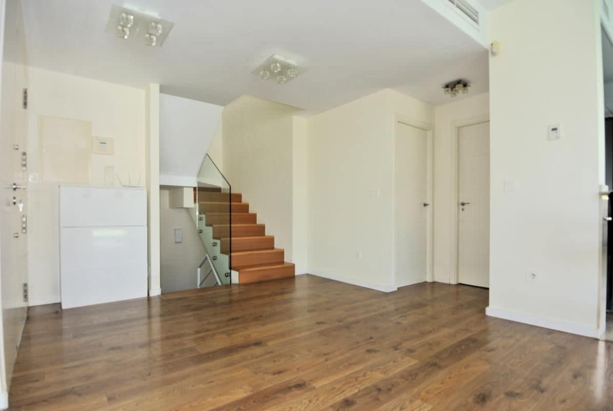 6 makuuhuone Huvila myytävänä paikassa San Fulgencio mukana uima-altaan 
autotalli - 699 000 € (Ref: 8438437)