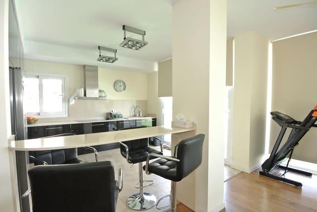 6 bedroom Villa for sale in San Fulgencio with pool garage - € 699,000 (Ref: 8438437)