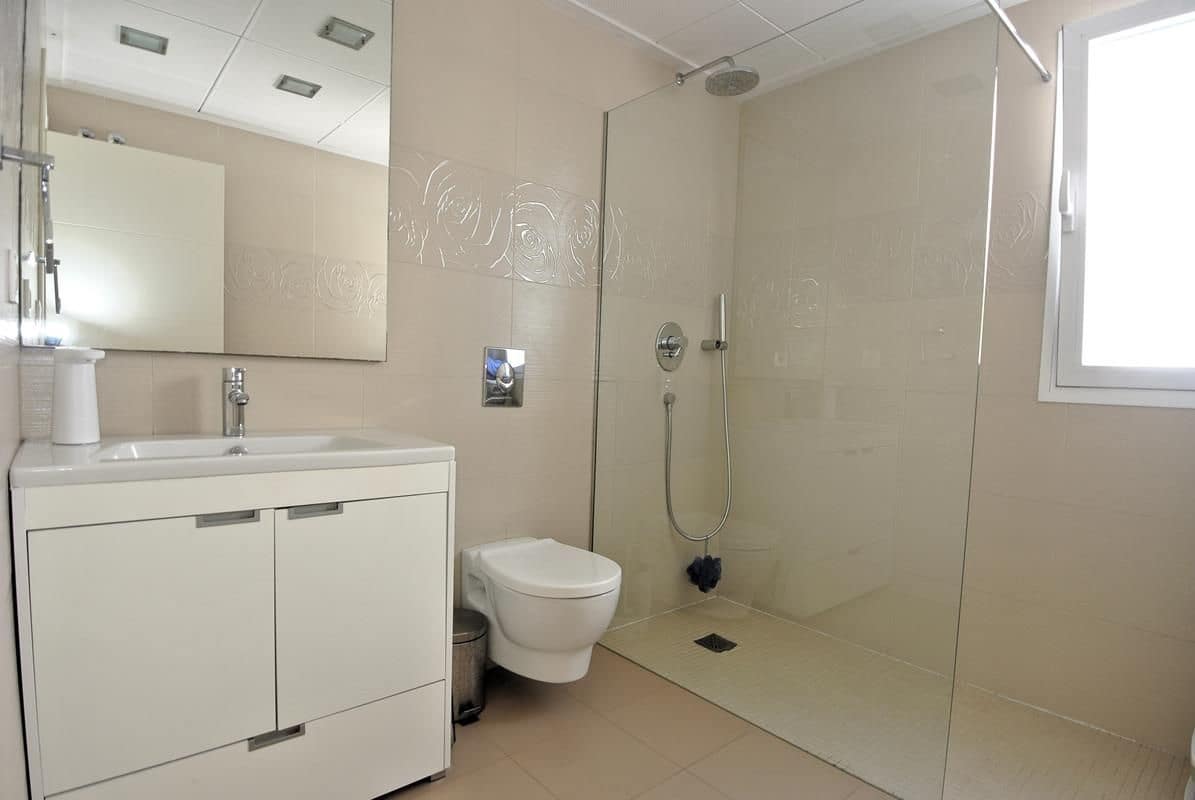 6 makuuhuone Huvila myytävänä paikassa San Fulgencio mukana uima-altaan 
autotalli - 699 000 € (Ref: 8438437)