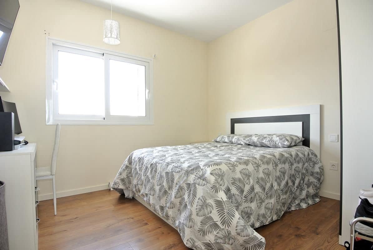 6 makuuhuone Huvila myytävänä paikassa San Fulgencio mukana uima-altaan 
autotalli - 699 000 € (Ref: 8438437)