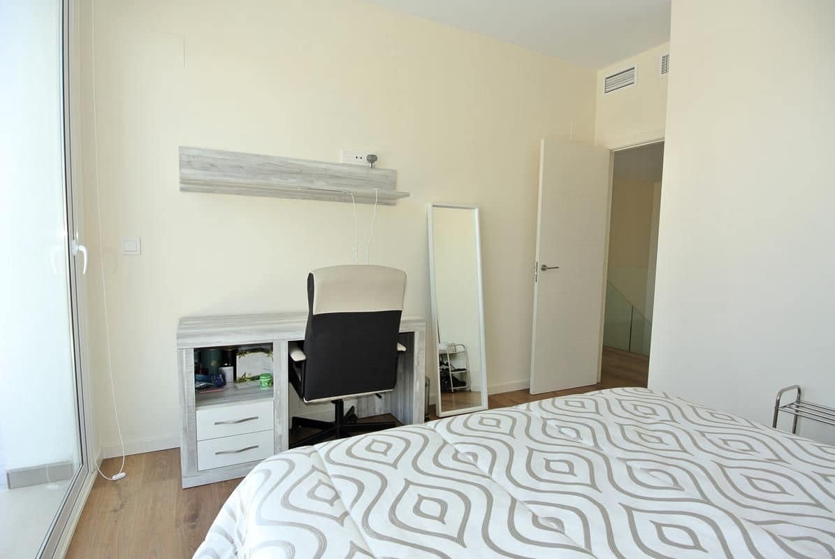 6 makuuhuone Huvila myytävänä paikassa San Fulgencio mukana uima-altaan 
autotalli - 699 000 € (Ref: 8438437)