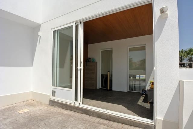 6 bedroom Villa for sale in San Fulgencio with pool garage - € 699,000 (Ref: 8438437)