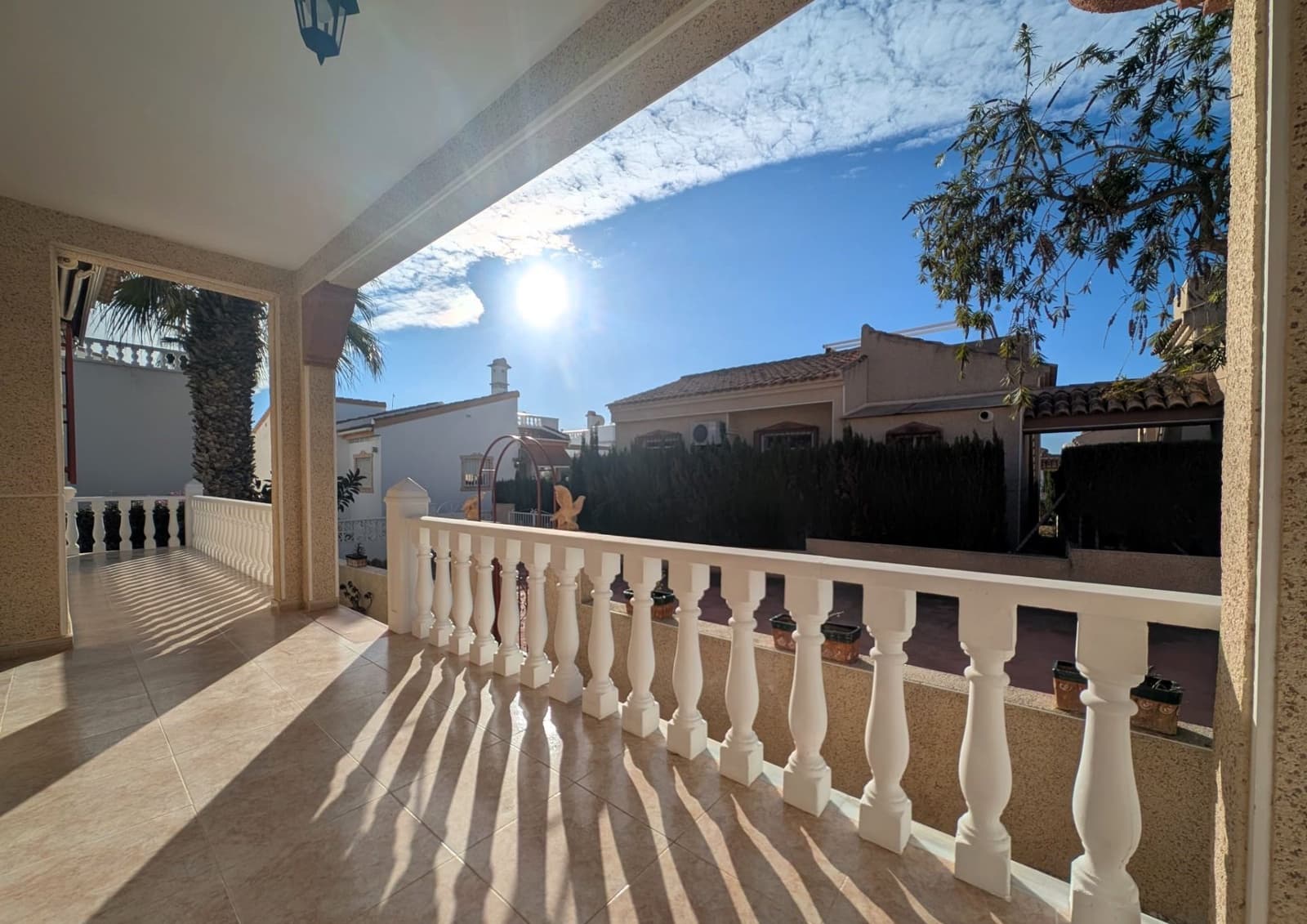 3 bedroom Villa for sale in Algorfa with pool - € 175,000 (Ref: 8741118)