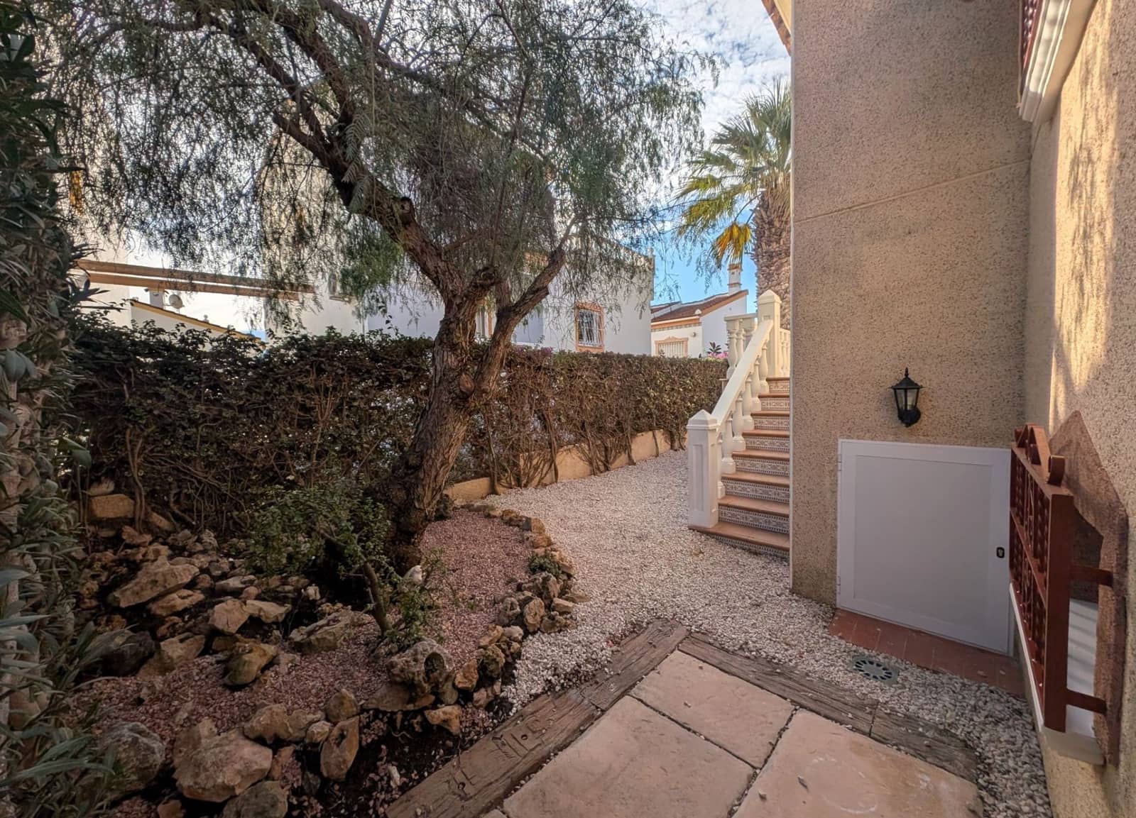 3 bedroom Villa for sale in Algorfa with pool - € 175,000 (Ref: 8741118)