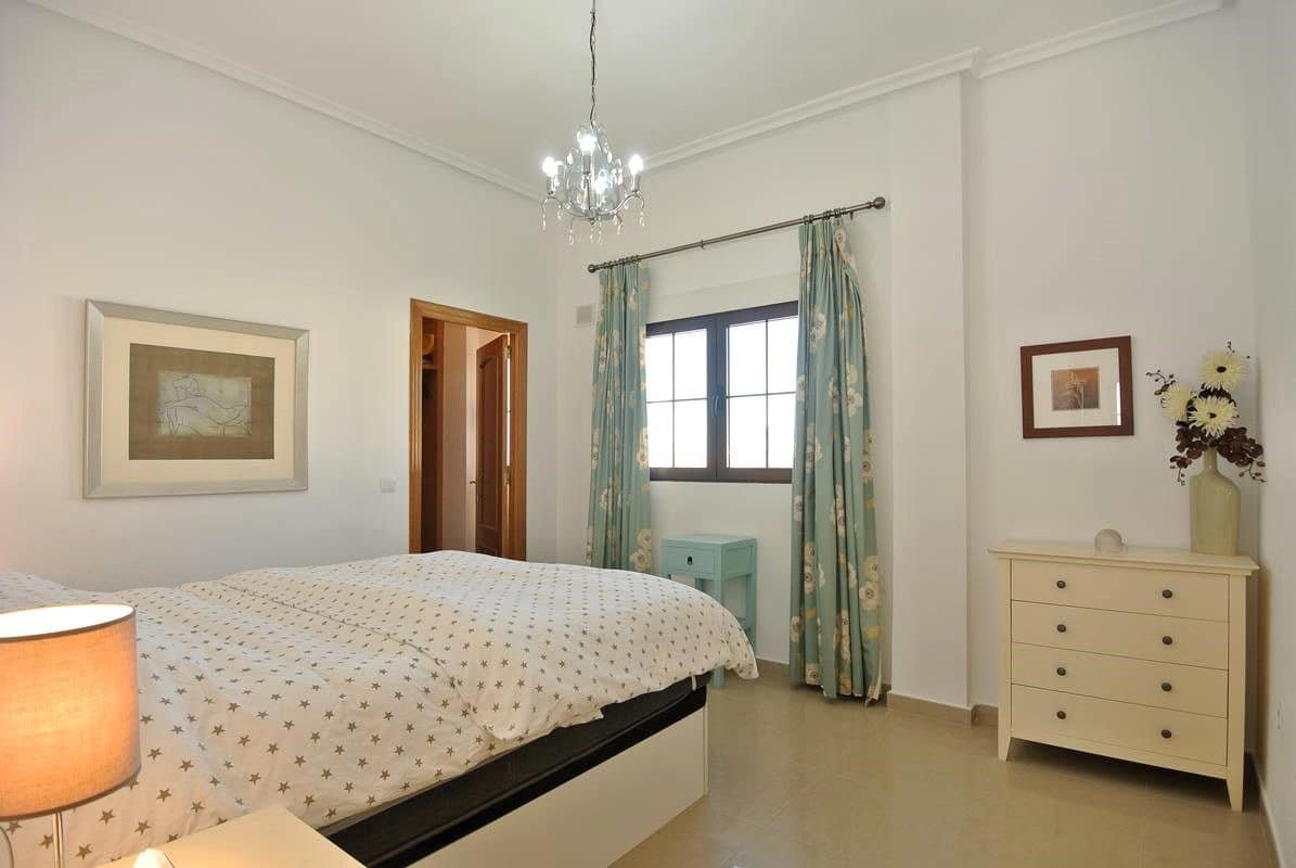 3 soverom Villa til salgs i San Fulgencio med svømmebasseng garasje - € 499 000 (Ref: 8817122)