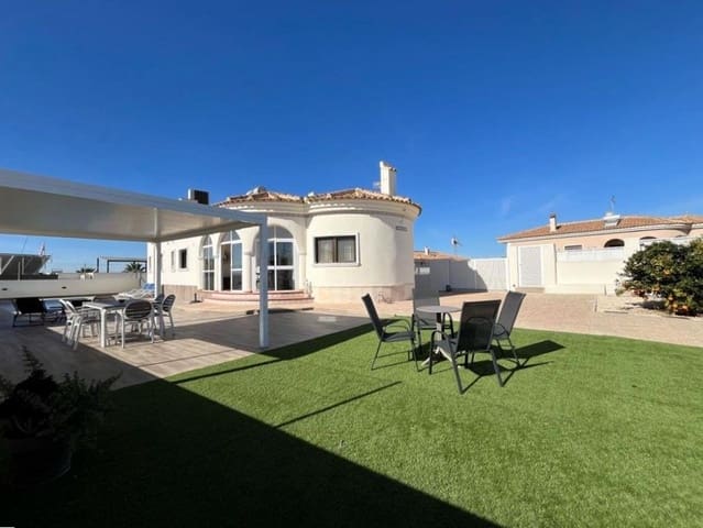 3 bedroom Villa for sale in San Fulgencio with pool garage - € 499,000 (Ref: 8817122)