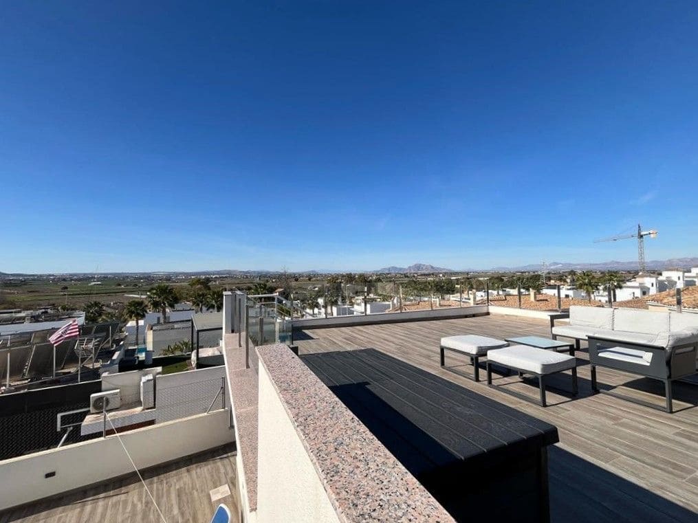 3 soverom Villa til salgs i San Fulgencio med svømmebasseng garasje - € 499 000 (Ref: 8817122)