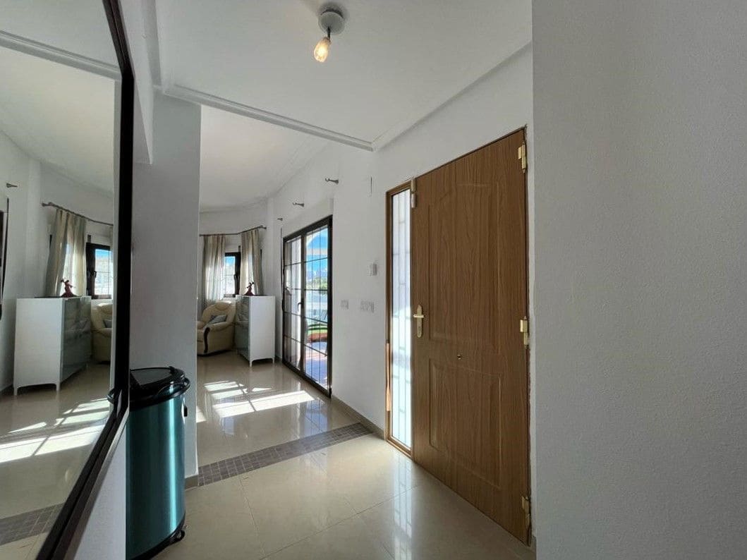 3 soverom Villa til salgs i San Fulgencio med svømmebasseng garasje - € 499 000 (Ref: 8817122)