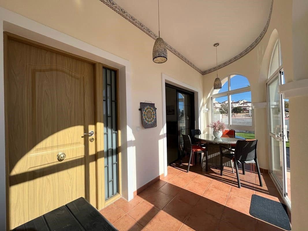 3 soverom Villa til salgs i San Fulgencio med svømmebasseng garasje - € 499 000 (Ref: 8817122)