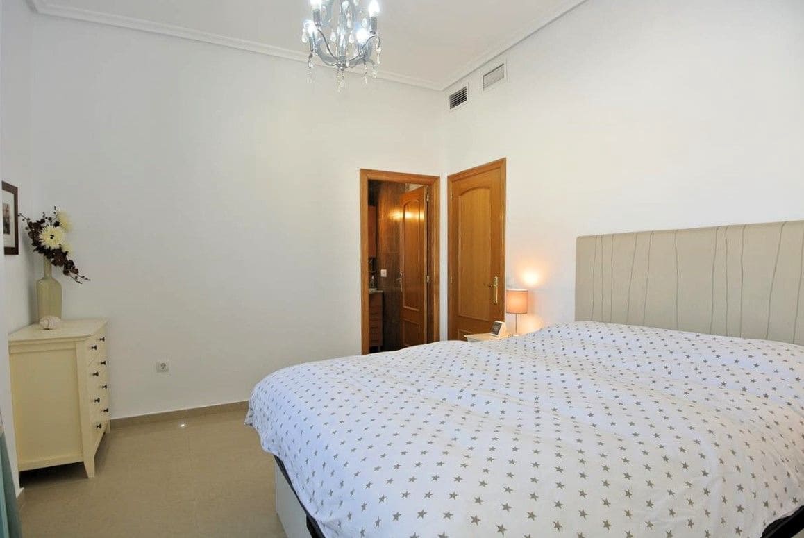 3 soverom Villa til salgs i San Fulgencio med svømmebasseng garasje - € 499 000 (Ref: 8817122)