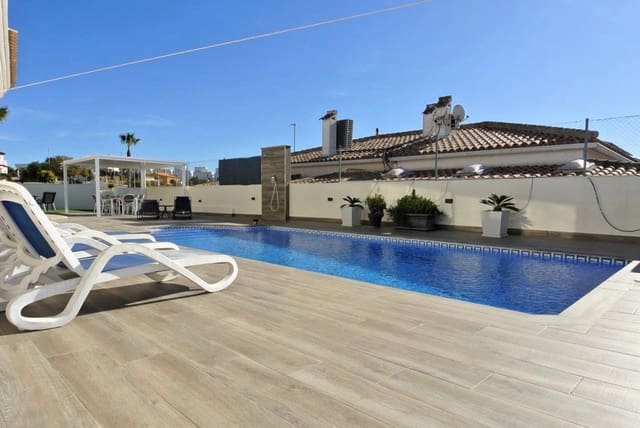 3 bedroom Villa for sale in San Fulgencio with pool garage - € 499,000 (Ref: 8817122)