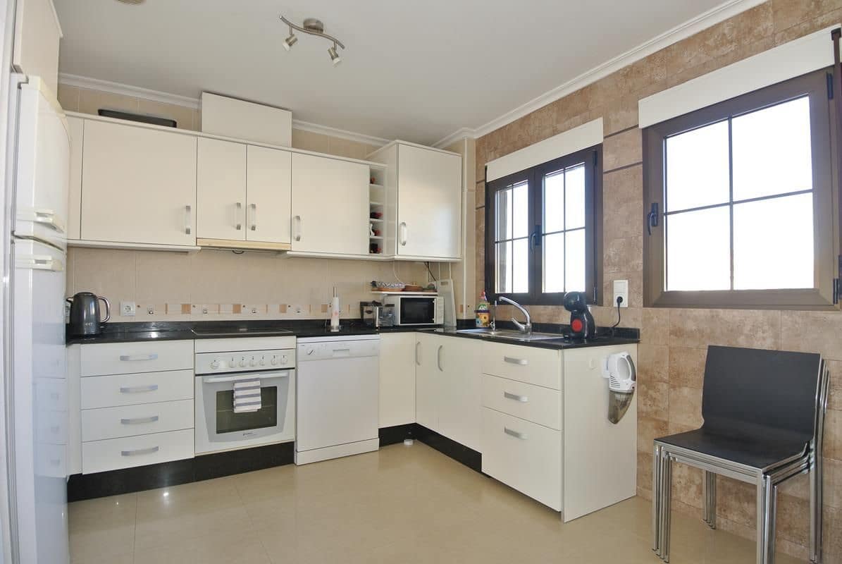 3 soverom Villa til salgs i San Fulgencio med svømmebasseng garasje - € 499 000 (Ref: 8817122)