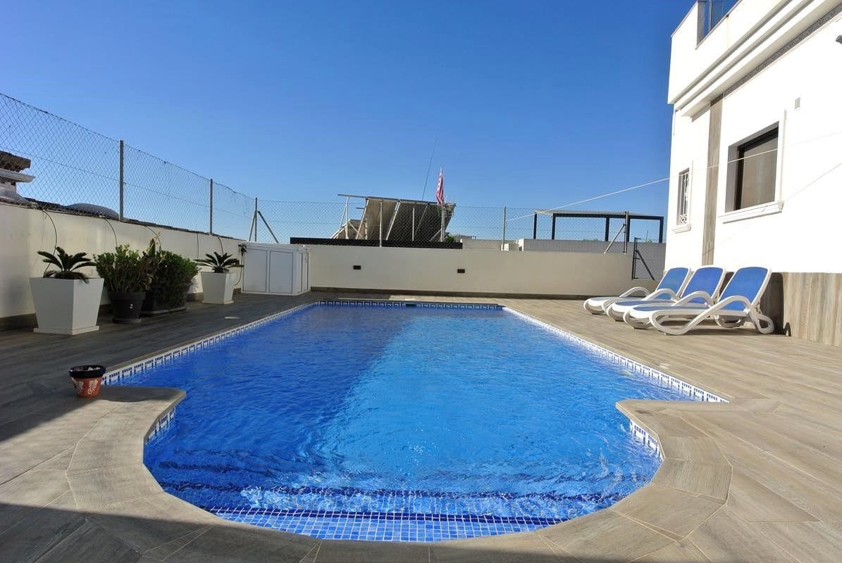 3 soverom Villa til salgs i San Fulgencio med svømmebasseng garasje - € 499 000 (Ref: 8817122)