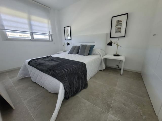 2 chambre Appartement à vendre à Aguas Nuevas, Torrevieja avec piscine garage - 275 900 € (Ref: 8945878)