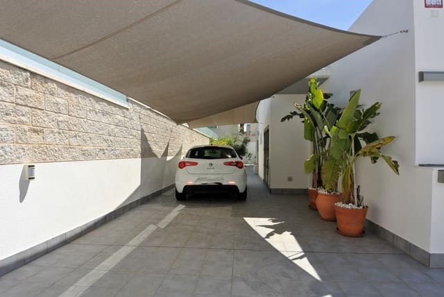 3 camera da letto Villa in vendita in San Fulgencio con piscina garage - 559.900 € (Rif: 8960035)