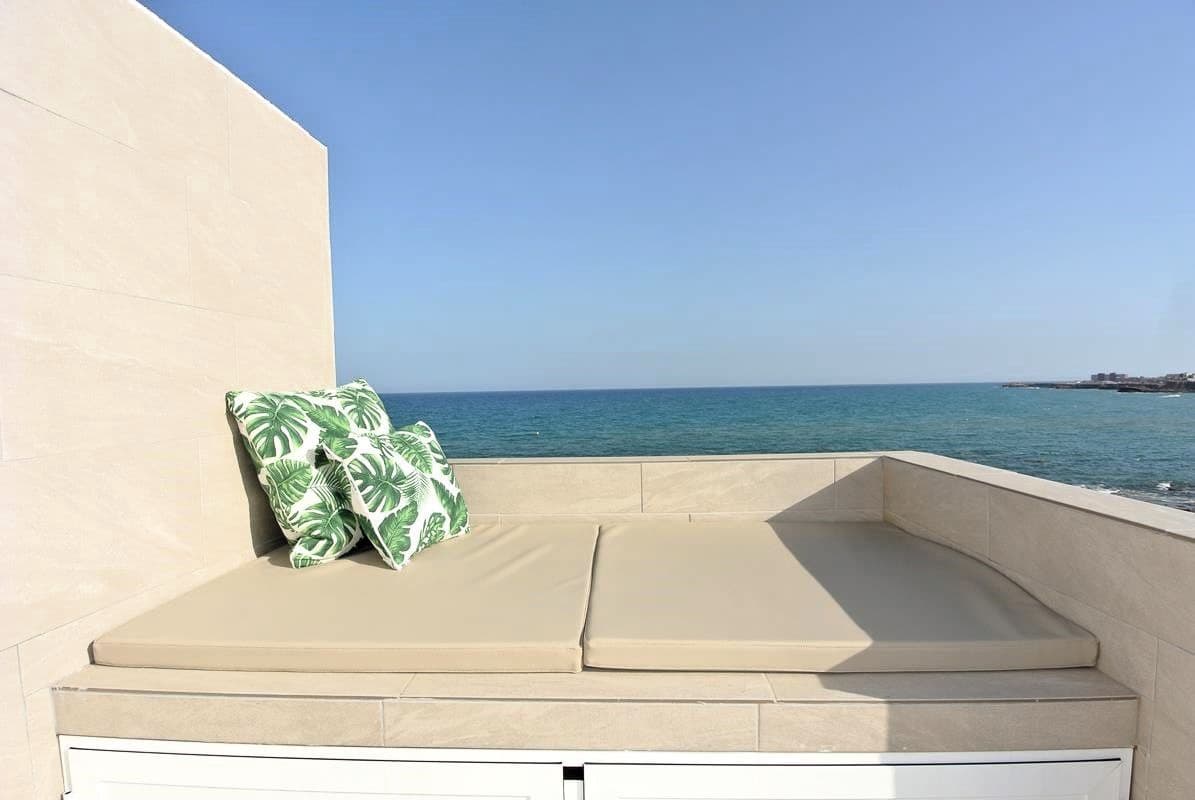 2 slaapkamer Appartement te koop in Torrevieja met zwembad - € 359.900 (Ref: 9088484)