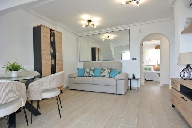 2 bedroom Apartment for sale in Miramar - Torre del Moro, Torrevieja with pool - € 359,900 (Ref: 9088484)