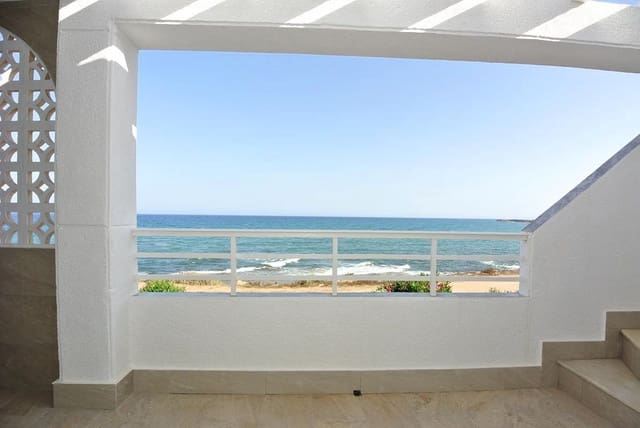 2 bedroom Apartment for sale in Miramar - Torre del Moro, Torrevieja with pool - € 359,900 (Ref: 9088484)