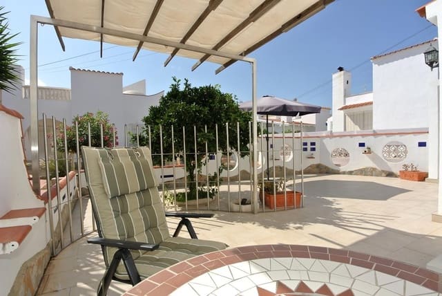 2 soverom Kjedet enebolig til salgs i Orihuela Costa, Orihuela - € 198 900 (Ref: 9185036)