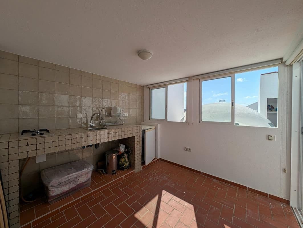 2 slaapkamer Halfvrijstaande villa te koop in Orihuela Costa - € 198.900 (Ref: 9185036)