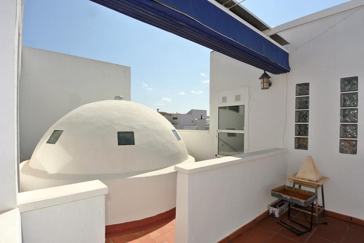 2 slaapkamer Halfvrijstaande villa te koop in Orihuela Costa - € 198.900 (Ref: 9185036)