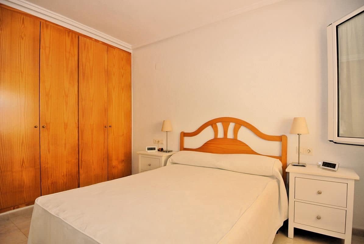 3 soveværelse Semi-Rækkehus til salg i Torrevieja med garage - € 499.000 (Ref: 9228279)