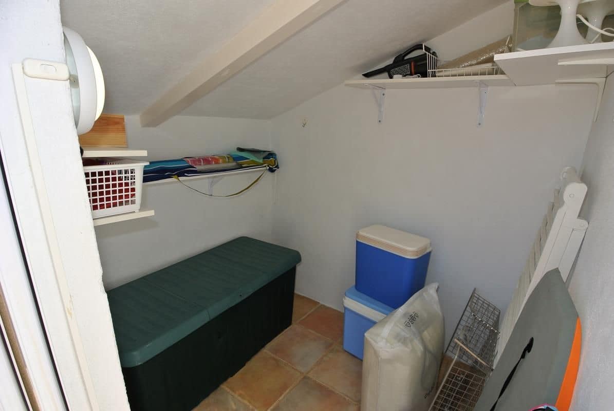 3 soveværelse Semi-Rækkehus til salg i Torrevieja med garage - € 499.000 (Ref: 9228279)