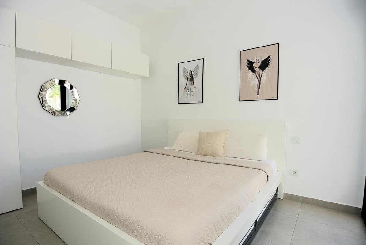 3 makuuhuone Huvila myytävänä paikassa San Fulgencio mukana uima-altaan 
autotalli - 449 000 € (Ref: 9326022)