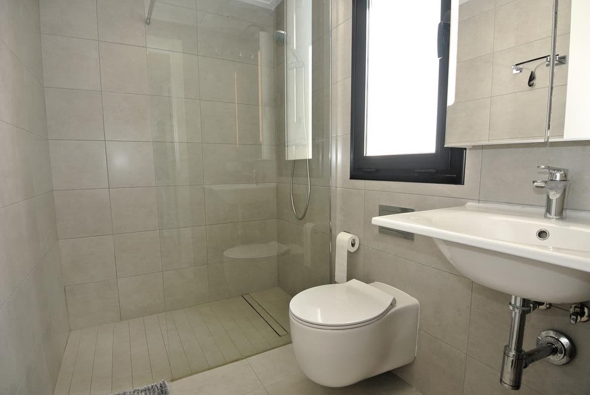 3 makuuhuone Huvila myytävänä paikassa San Fulgencio mukana uima-altaan 
autotalli - 449 000 € (Ref: 9326022)