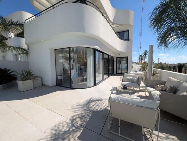 3 makuuhuone Huvila myytävänä paikassa San Fulgencio mukana uima-altaan 
autotalli - 449 000 € (Ref: 9326022)