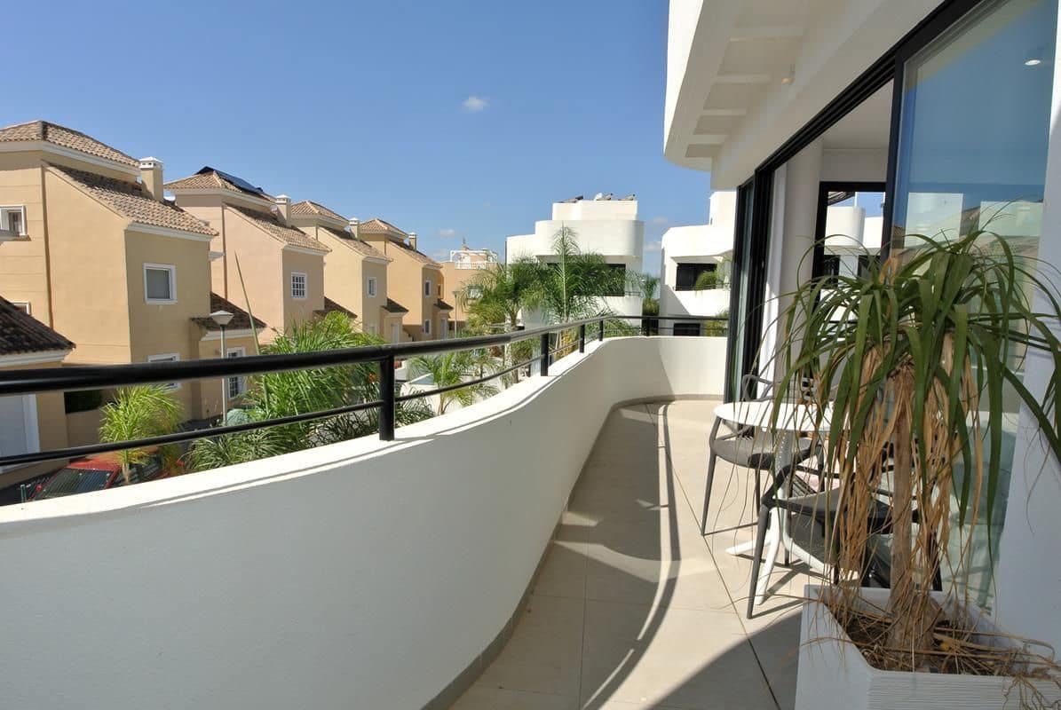 3 makuuhuone Huvila myytävänä paikassa San Fulgencio mukana uima-altaan 
autotalli - 449 000 € (Ref: 9326022)