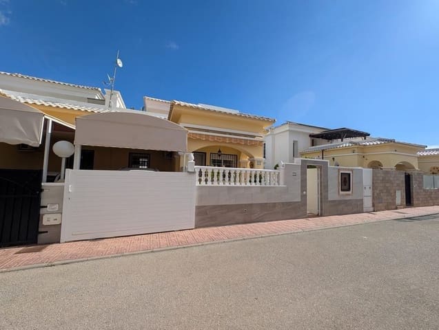 3 Zimmer Doppelhaus zu verkaufen in El Chaparral - La Siesta - La Torreta, Torrevieja mit Pool Garage - 298.900 € (Ref: 9326023)
