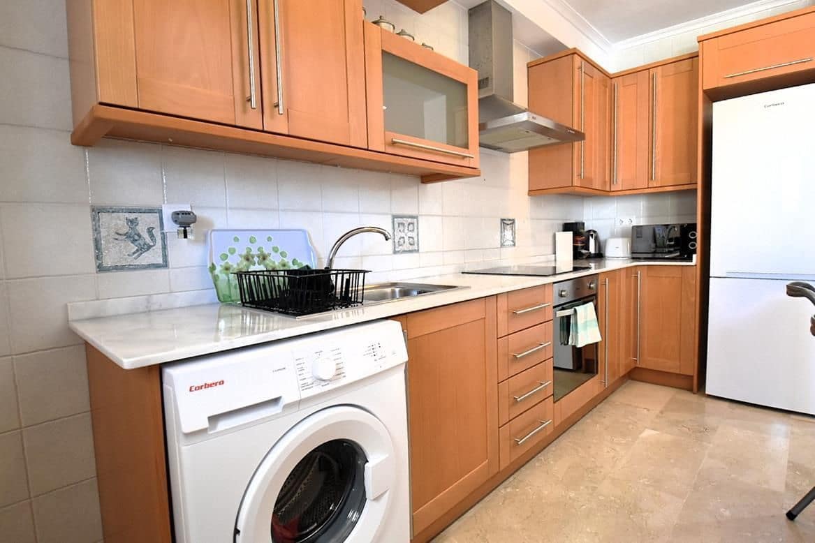 2 soveværelse Semi-Rækkehus til salg i Orihuela Costa med swimmingpool garage - € 220.000 (Ref: 9330184)