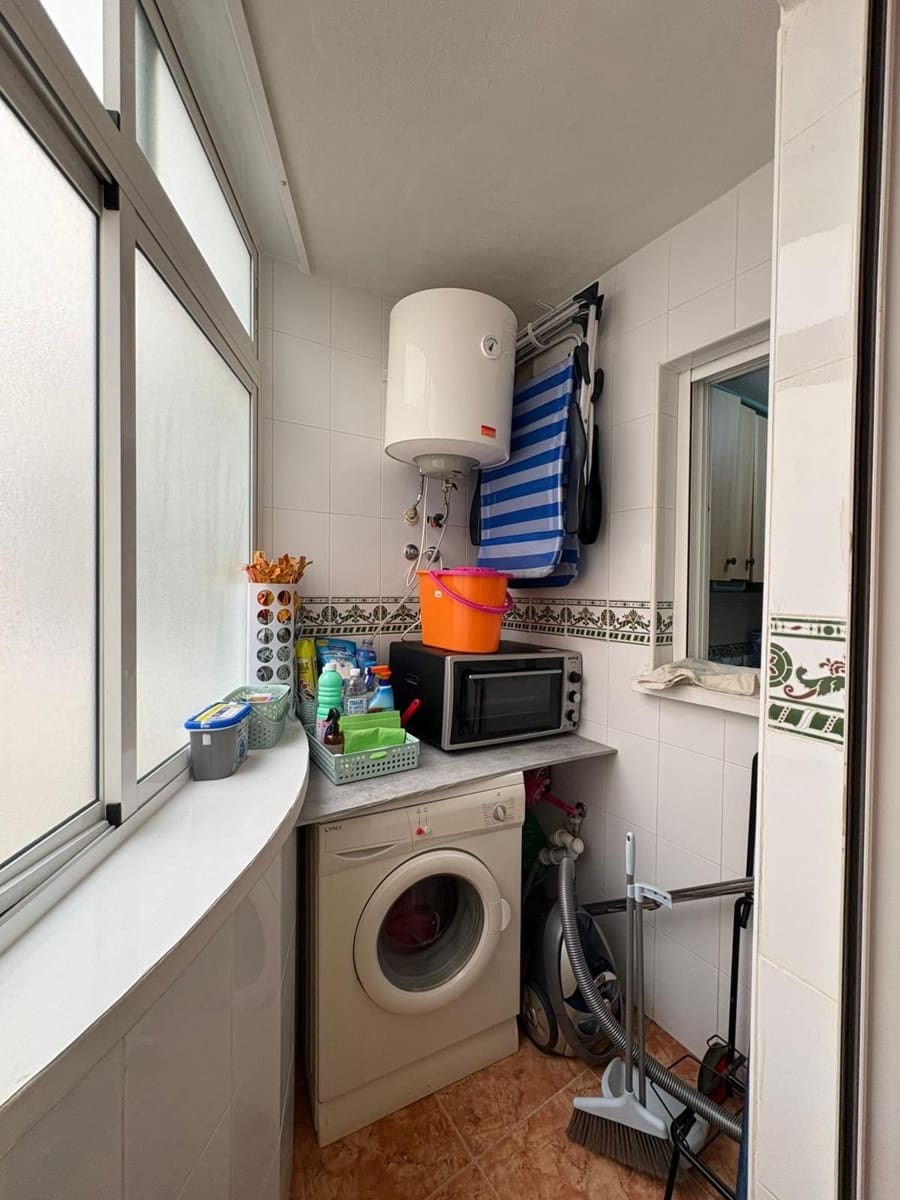 2 sypialnia Apartament na sprzedaż w Torrevieja z garażem - 123 500 € (Ref: 9344385)