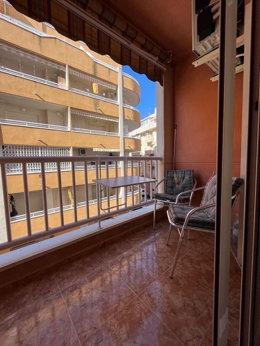 2 sypialnia Apartament na sprzedaż w Torrevieja z garażem - 123 500 € (Ref: 9344385)