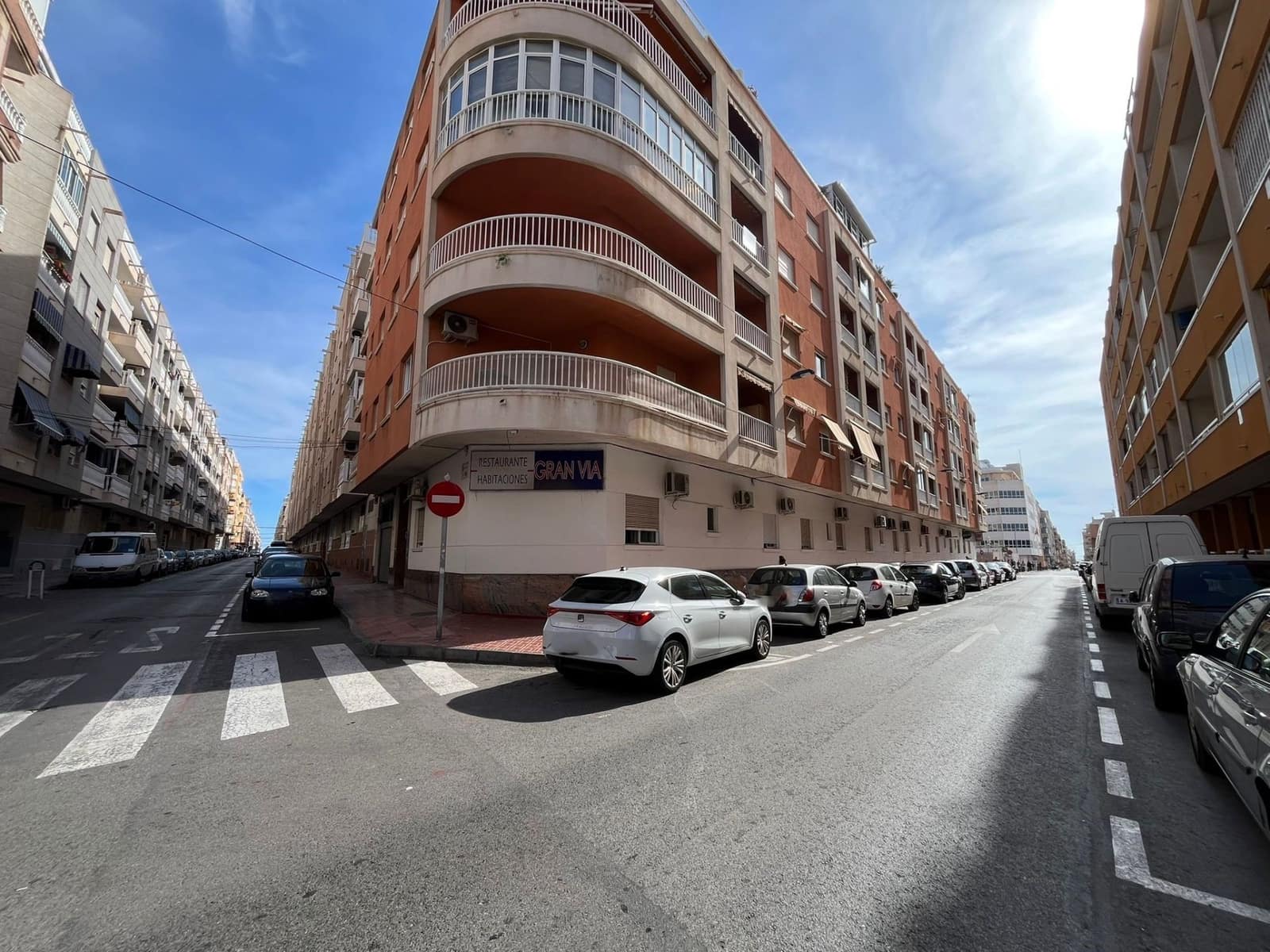 2 sypialnia Apartament na sprzedaż w Torrevieja z garażem - 123 500 € (Ref: 9344385)