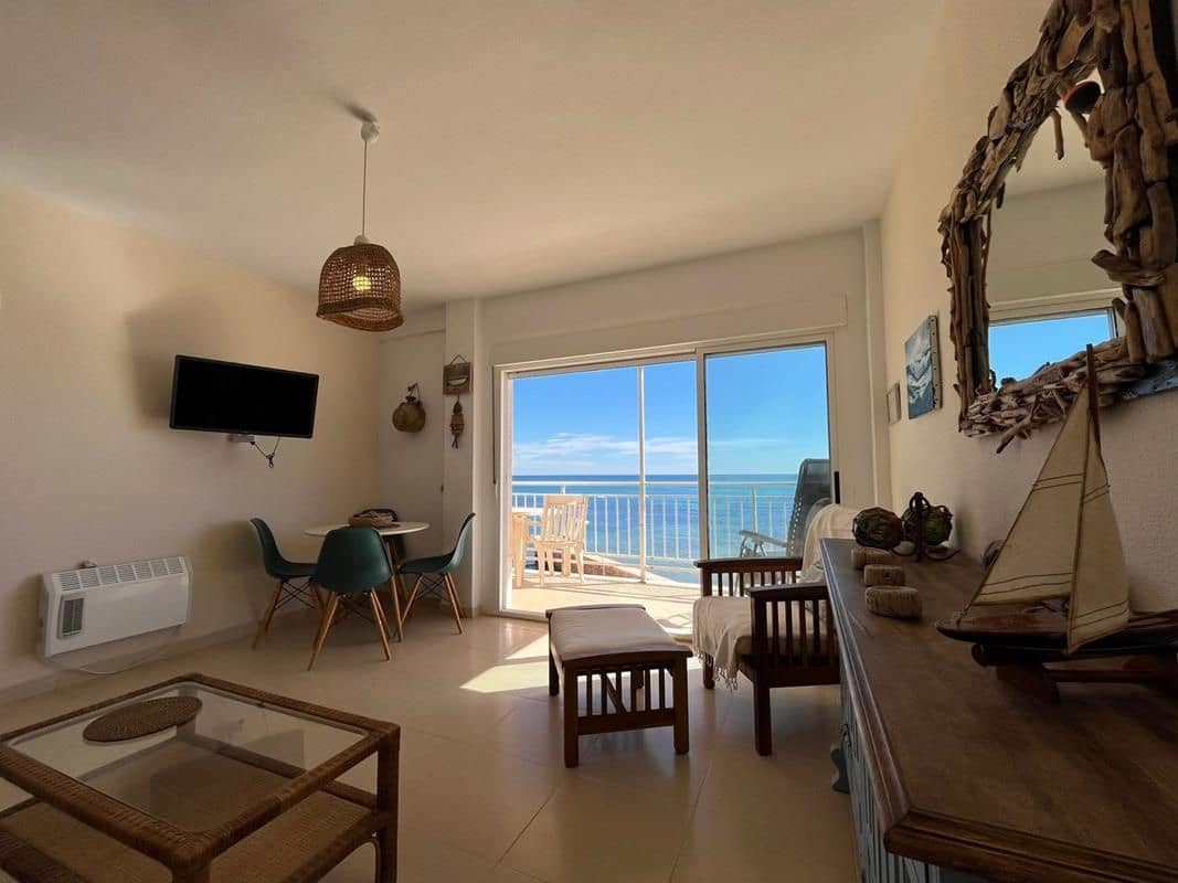 2 soverom Leilighet til salgs i Torrevieja med garasje - € 215 000 (Ref: 9346897)