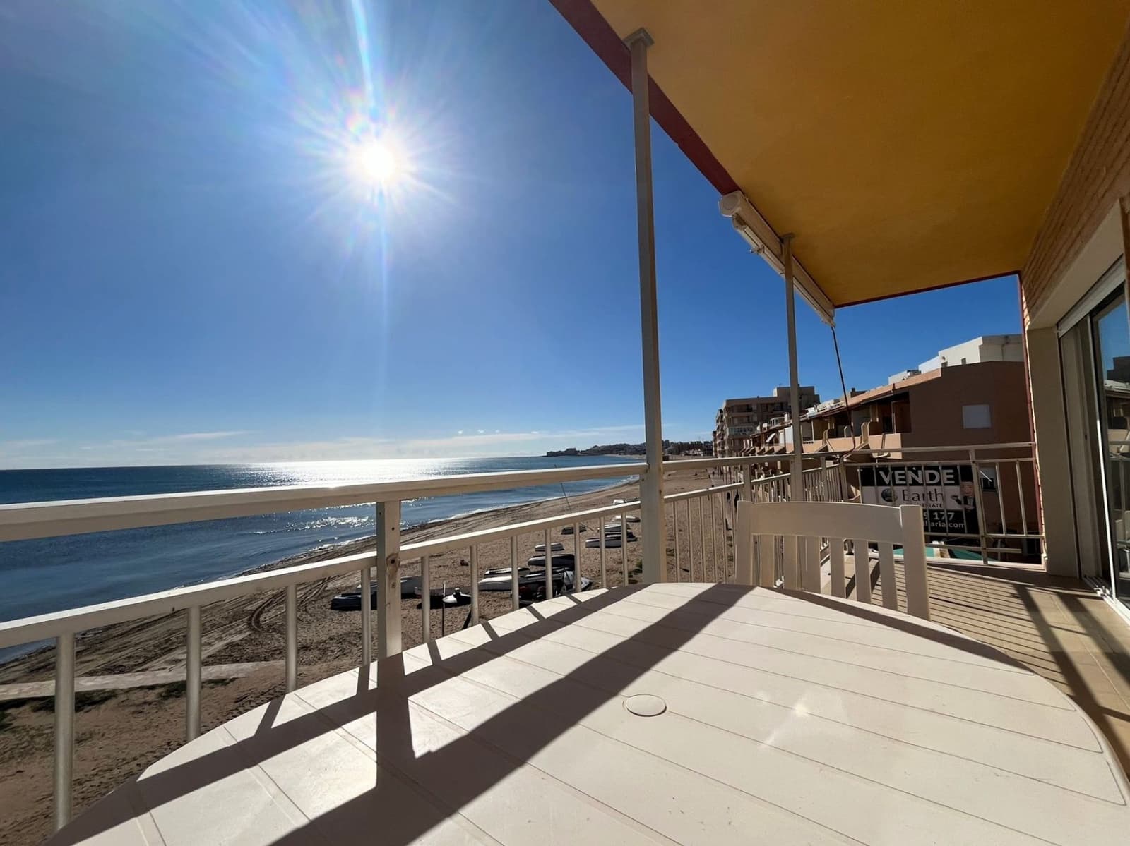 2 soverom Leilighet til salgs i Torrevieja med garasje - € 215 000 (Ref: 9346897)