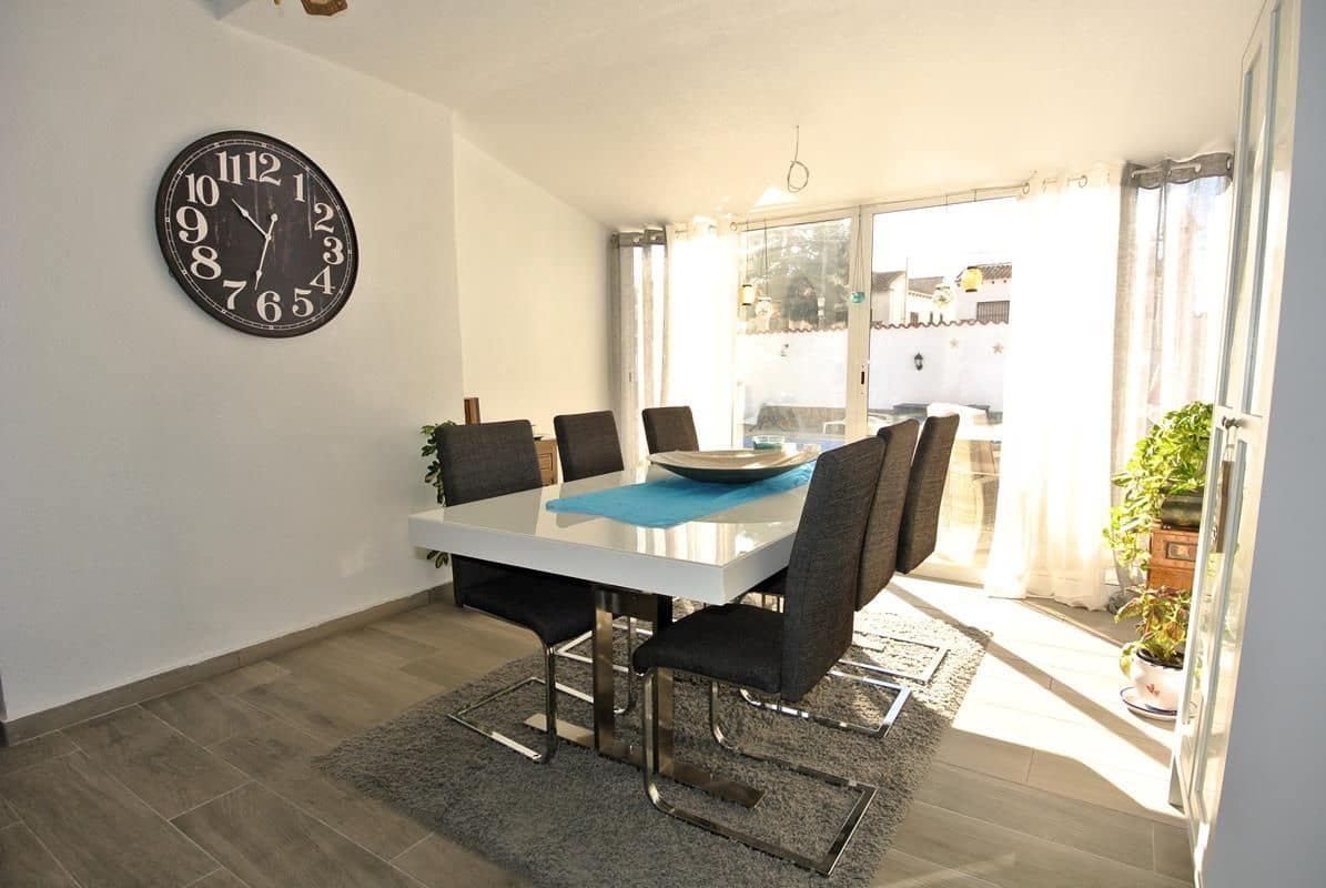 3 sovrum Villa till salu i Torrevieja med pool garage - 389 000 € (Ref: 9403143)