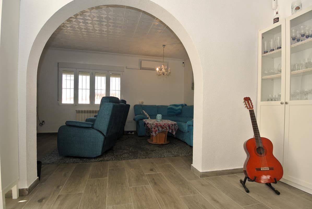 3 sovrum Villa till salu i Torrevieja med pool garage - 389 000 € (Ref: 9403143)