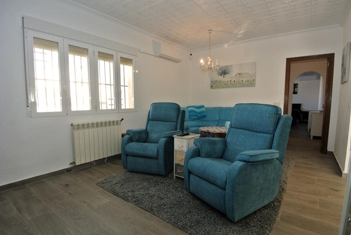 3 sovrum Villa till salu i Torrevieja med pool garage - 389 000 € (Ref: 9403143)