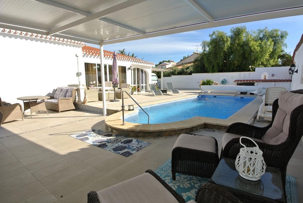 3 sovrum Villa till salu i Torrevieja med pool garage - 389 000 € (Ref: 9403143)