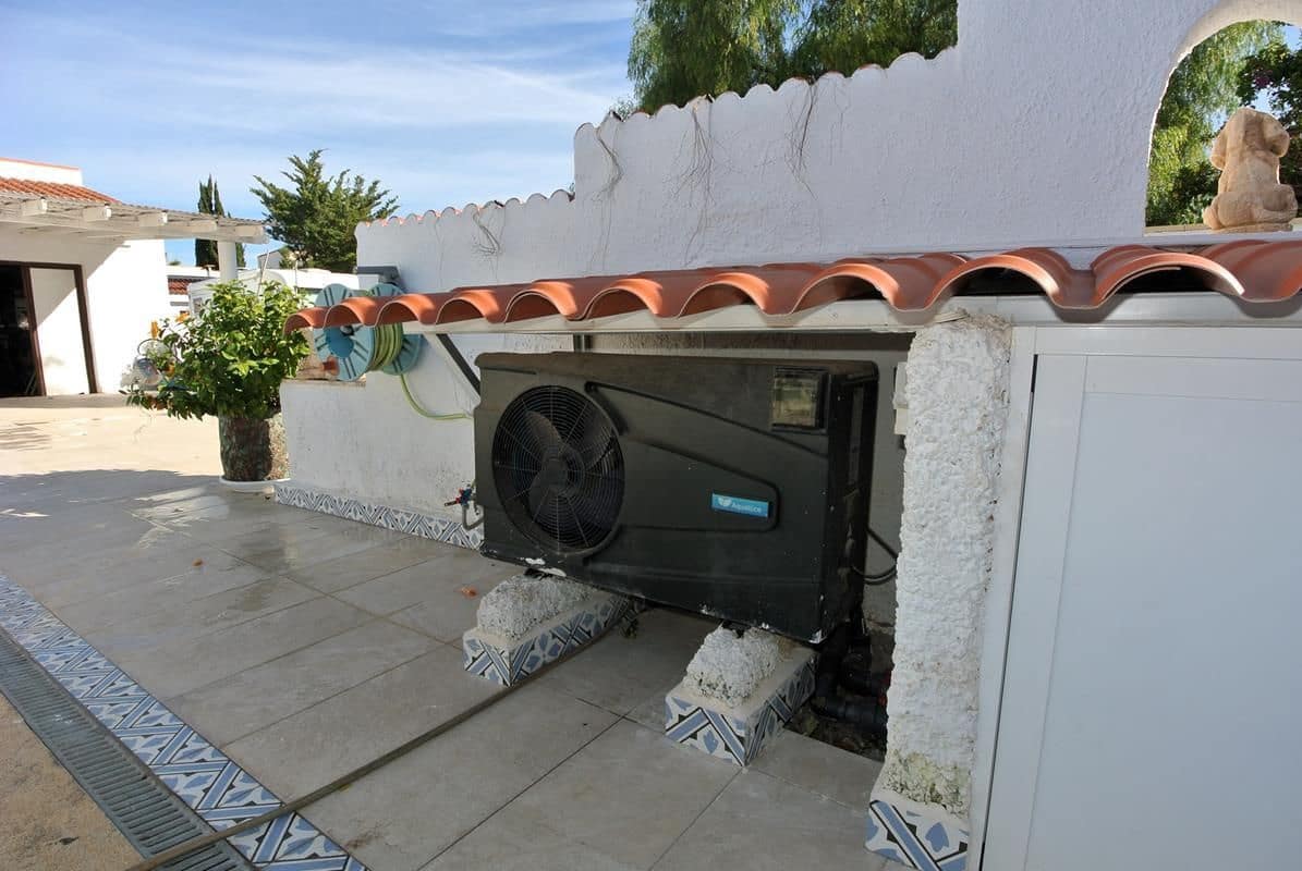 3 sovrum Villa till salu i Torrevieja med pool garage - 389 000 € (Ref: 9403143)