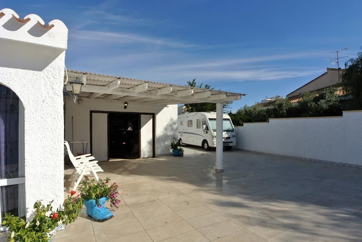 3 sovrum Villa till salu i Torrevieja med pool garage - 389 000 € (Ref: 9403143)