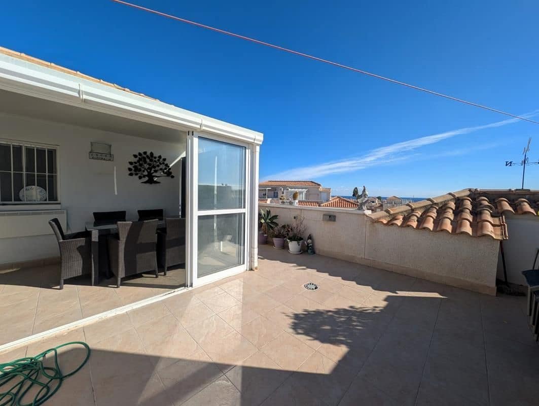 2 soveværelse Lejlighed til salg i Aguas Nuevas med swimmingpool garage - € 179.000 (Ref: 9406383)