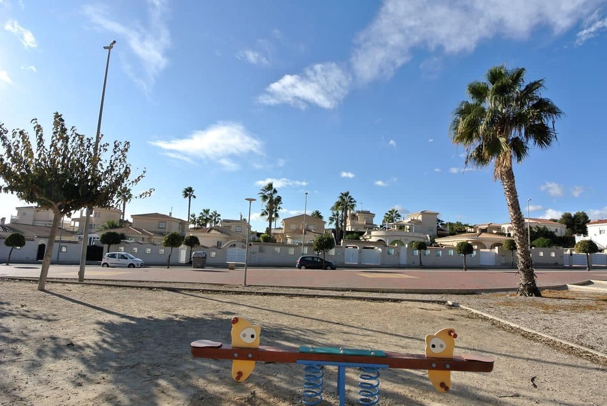 3 camera da letto Villa in vendita in San Fulgencio con piscina garage - 469.000 € (Rif: 9439551)