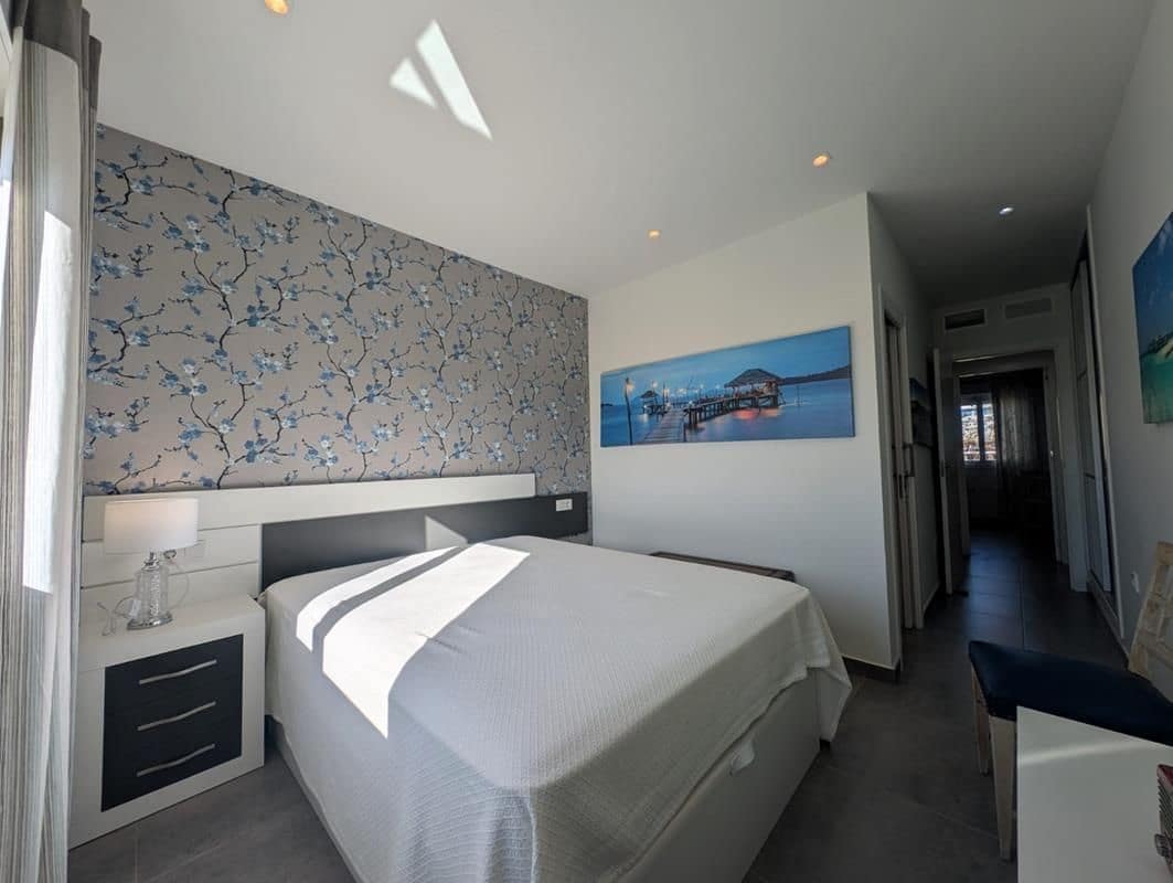 3 makuuhuone Huoneisto myytävänä paikassa Torrevieja mukana uima-altaan - 259 900 € (Ref: 9468167)